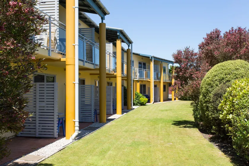 Greens Motel - Image 1