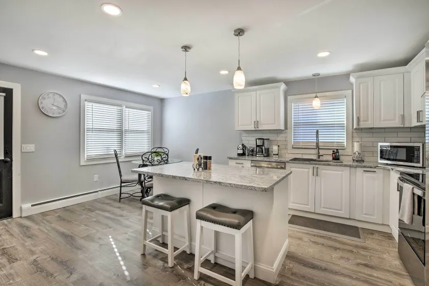 Modern Middletown Retreat, Minutes to Downtown! - Innvendig