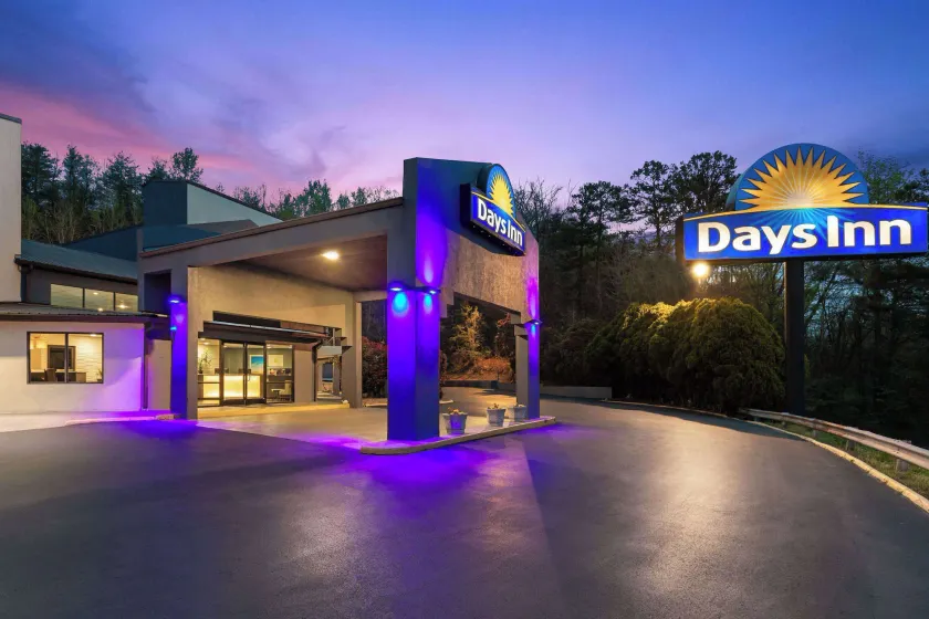 Days Inn by Wyndham Chattanooga Lookout Mountain West - Image 1