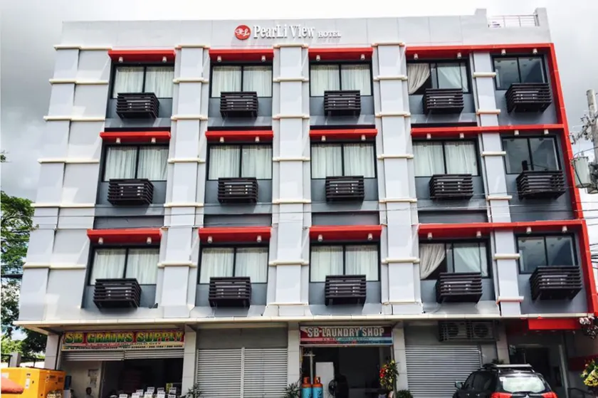 PearLi View Hotel Iloilo powered by Cocotel - Image 1