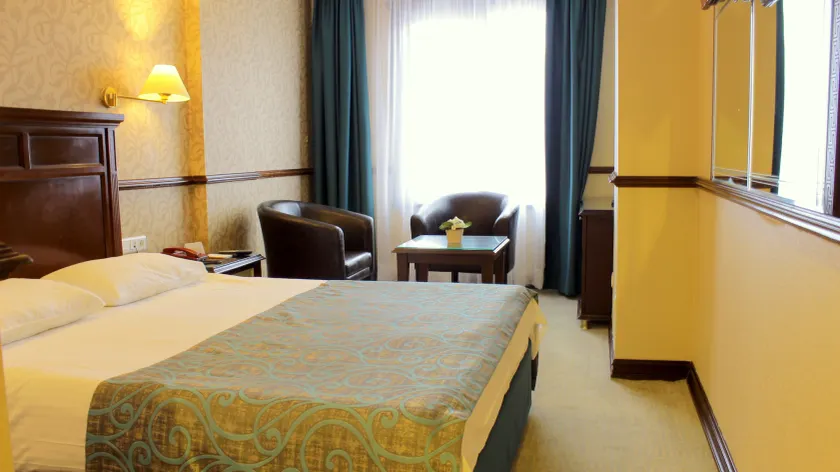 Topkapi Inter Istanbul Hotel - Image 1