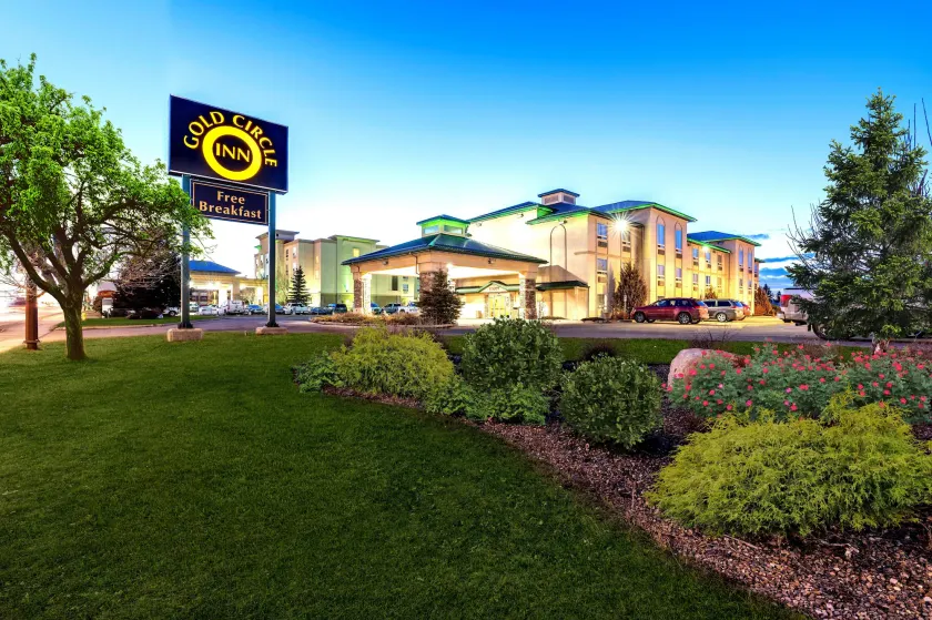 Gold Circle Inn - Image 1