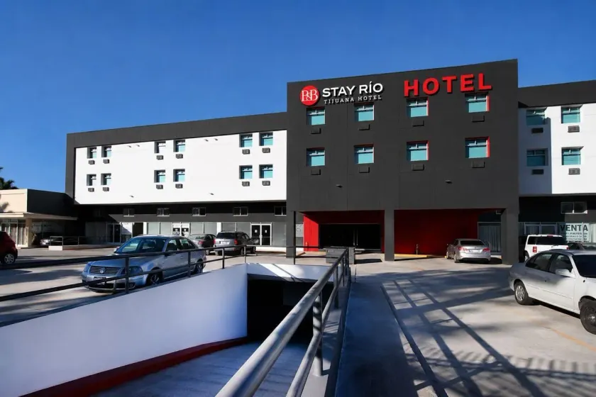 Stay Rio Tijuana Hotel - Image 1