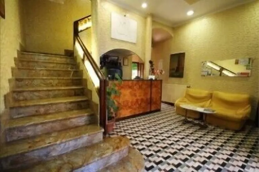 Hotel Casanova - Image 1