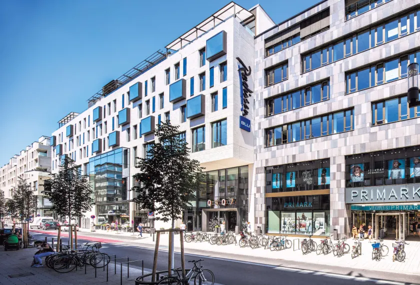 Radisson Blu Hotel, Mannheim - Image 1