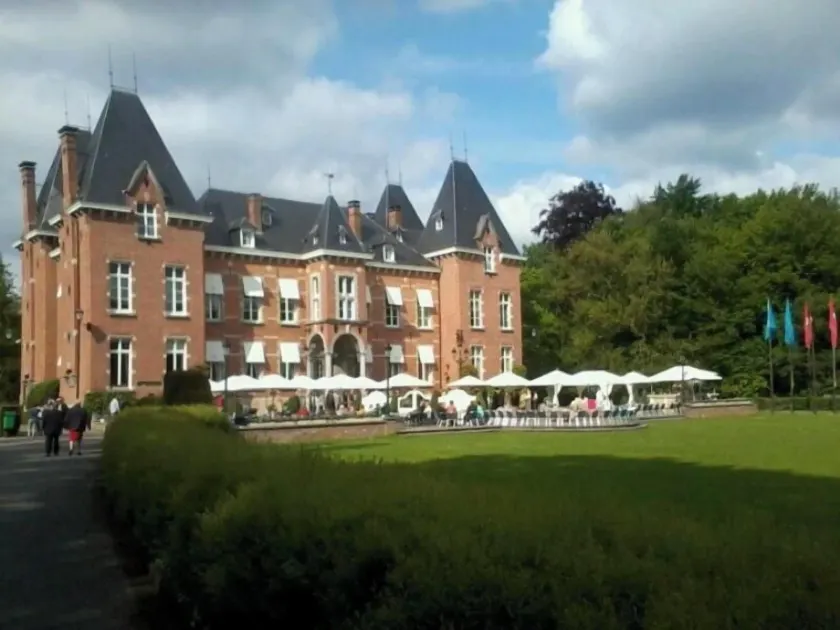 Château à 10 minutes de Bruxelles - Image 1