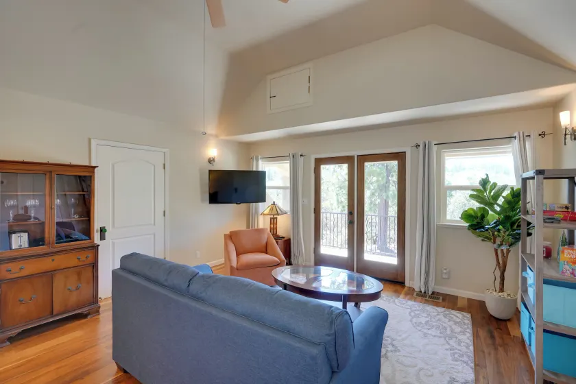 Colfax Getaway w/ Hot Tub, Mountain Views! - Image 1