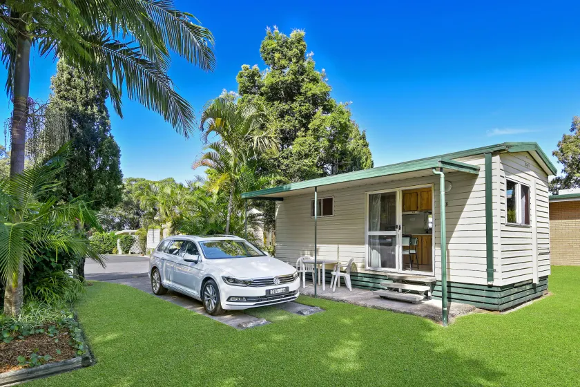 Diamond Waters Caravan Park - Image 1