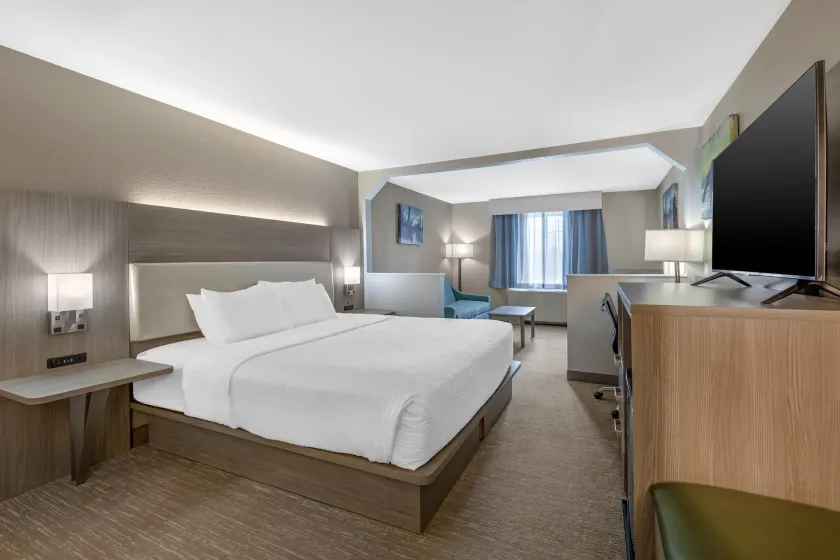 Best Western Plus Pioneer Park Inn - Image 1