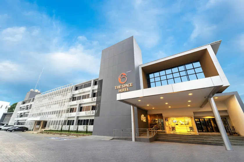 The Space Hotel Lampang - Image 1