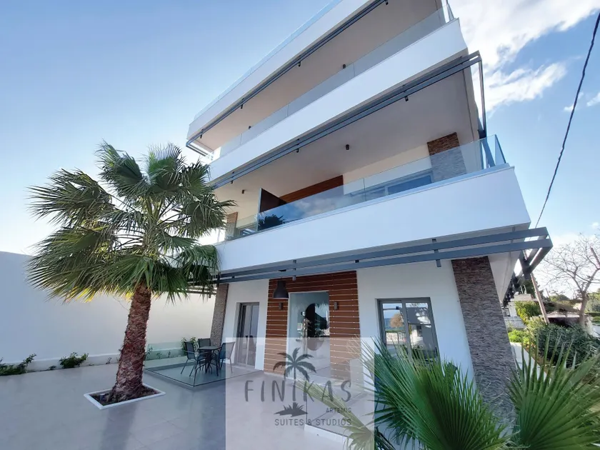 Finikas Suites & Apartments Airport By Airstay - Image 1