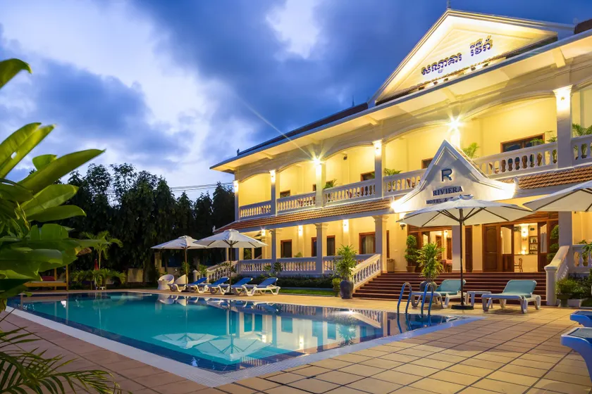 Riviera Hotel & Resort Kep - Image 1