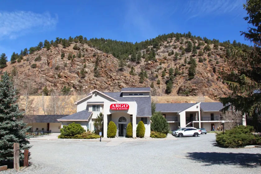 Argo Inn and Suites - Image 1