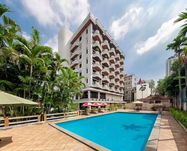 Oriental Palace Apartments Hanoi - Image 1