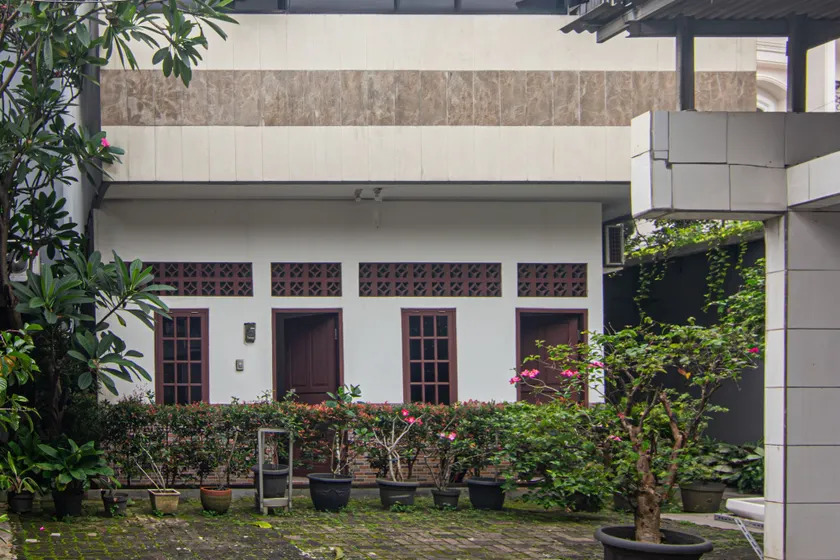 Hotel O Jakarta near One Belpark Mall formerly Wisma Minongga - Image 1