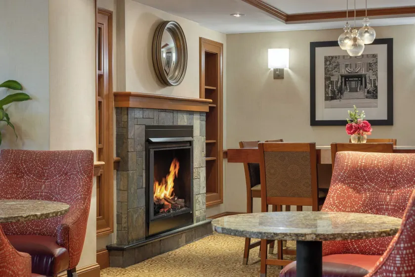 Long Creek Hotel - Image 1