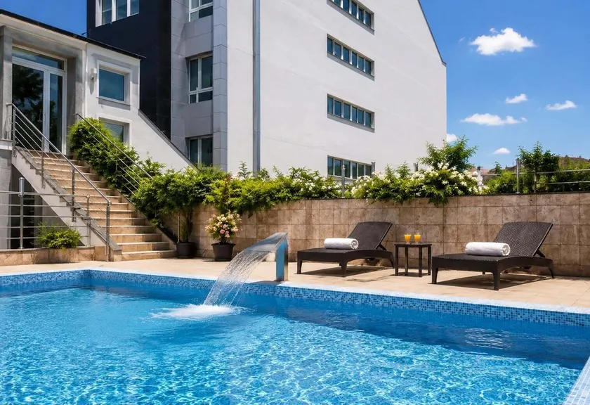 Prezident Hotel Novi Sad - Outdoor Pool & Spa - Image 1
