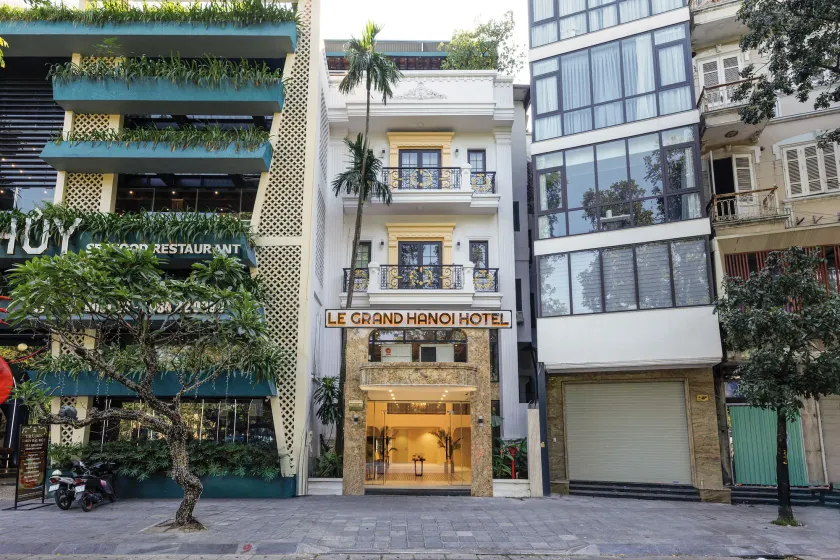 Collection O Le Grand Hanoi hotel – The Central Park - Image 1