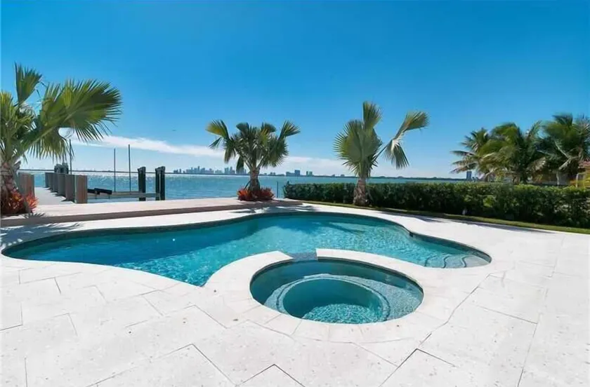 Villa Tesoro - Image 1