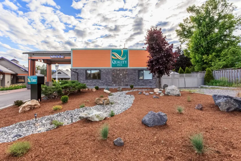 Quality Inn Merritt - Image 1