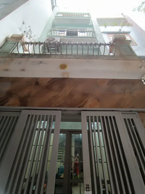 J&J guest house - Image 1