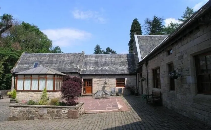 Auchenheglish Lodges - The Smiddy - Image 1