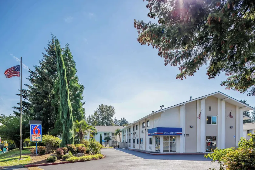 Motel 6-Seattle, WA - Sea-Tac Airport South - Image 1