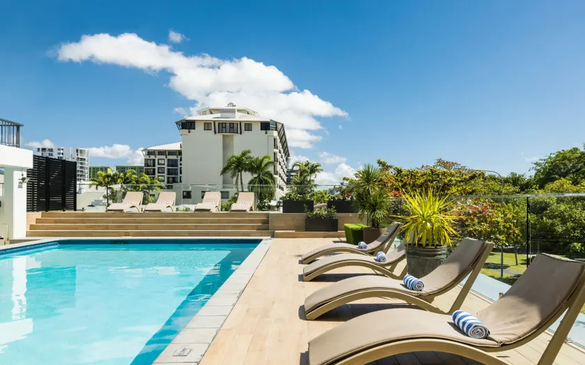 Pacific Hotel Cairns - Image 1