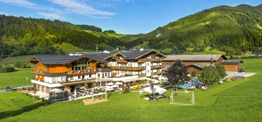 Hotel Taxerhof - Image 1