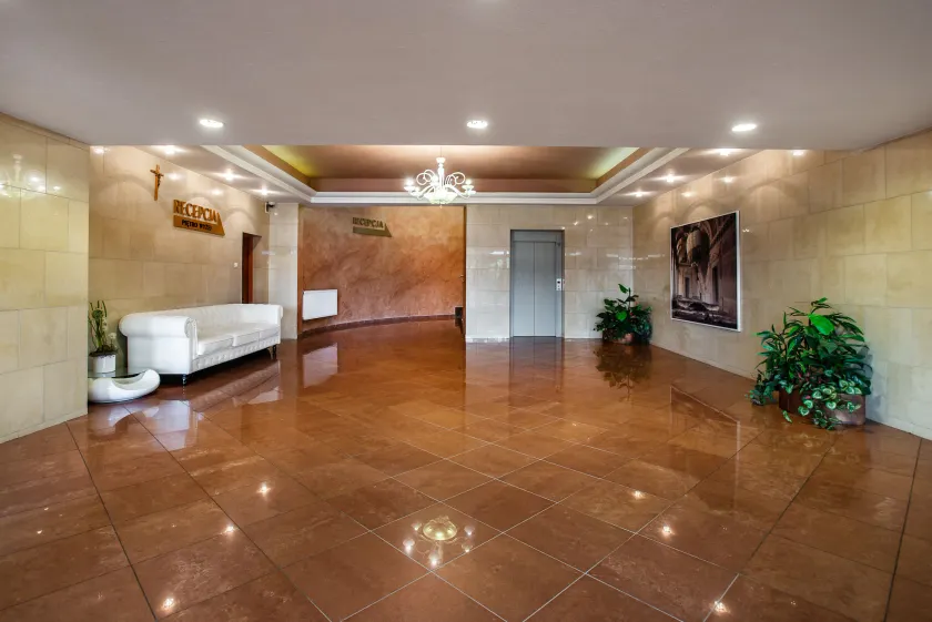 Hotel La Mar - Interior entrance