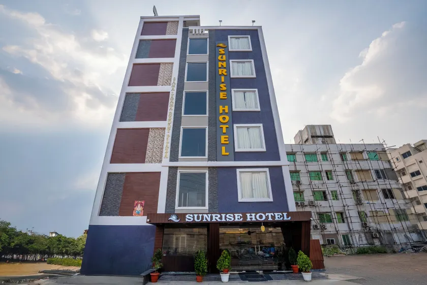 Sunrise Hotel Shamshabad - Image 1