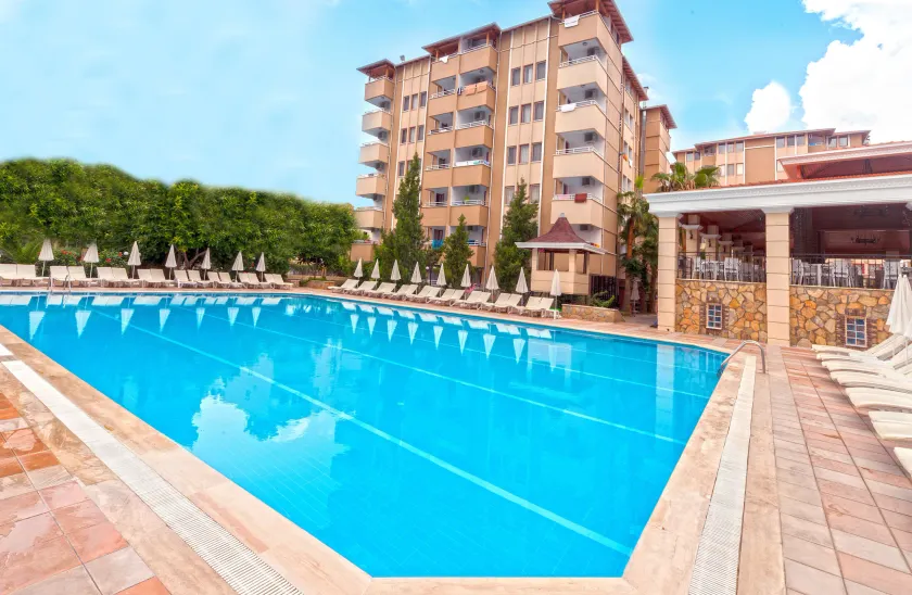 Sarıtaş Hotel - All Inclusive - Image 1