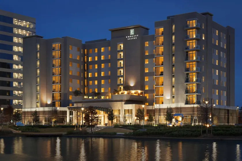 Embassy Suites by Hilton The Woodlands at Hughes Landing - Image 1