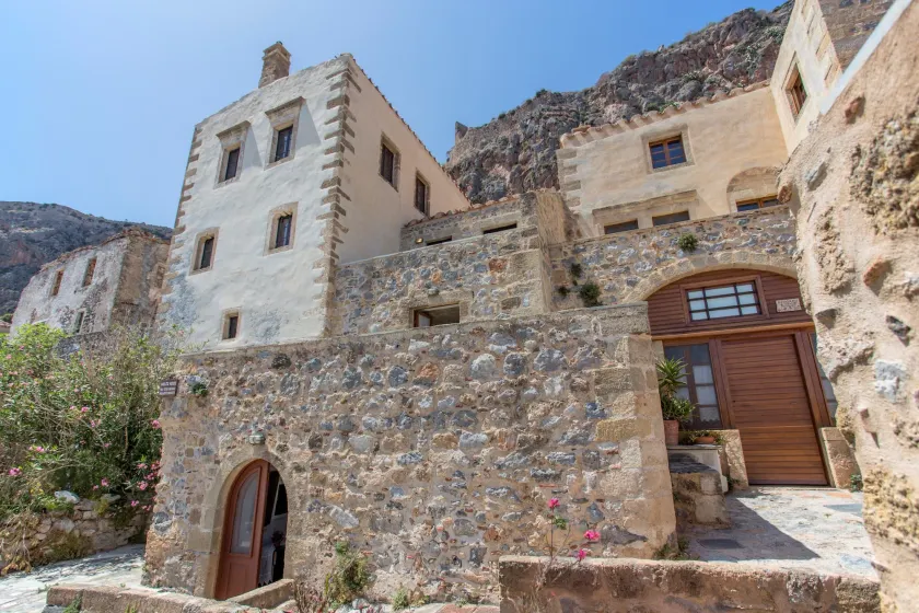 Pablito House-Seaview Monemvasia Nests - Image 1