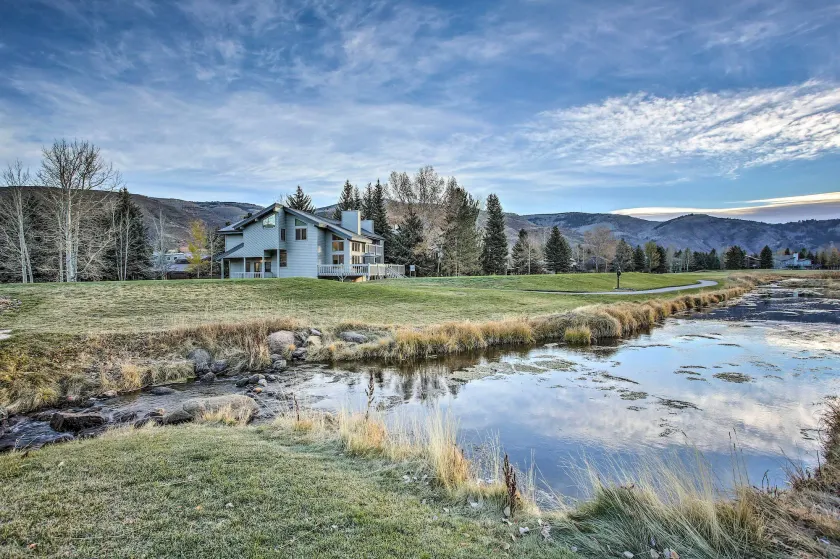 Large Family Ski Vacation Home minute from Vail&BC - Image 1