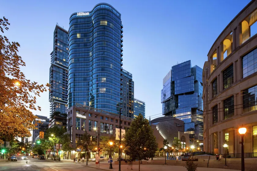 Hilton Vancouver Downtown - Image 1