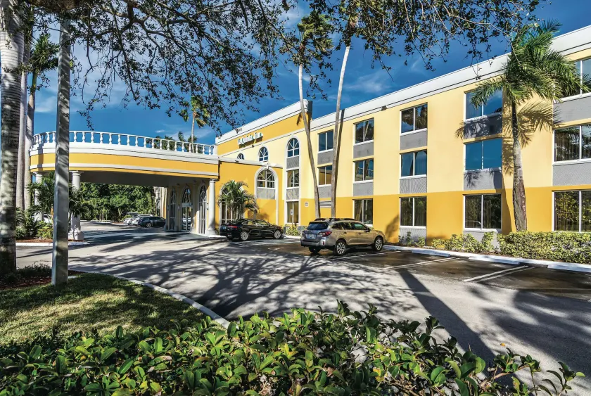 La Quinta Inn by Wyndham Jupiter - Image 1