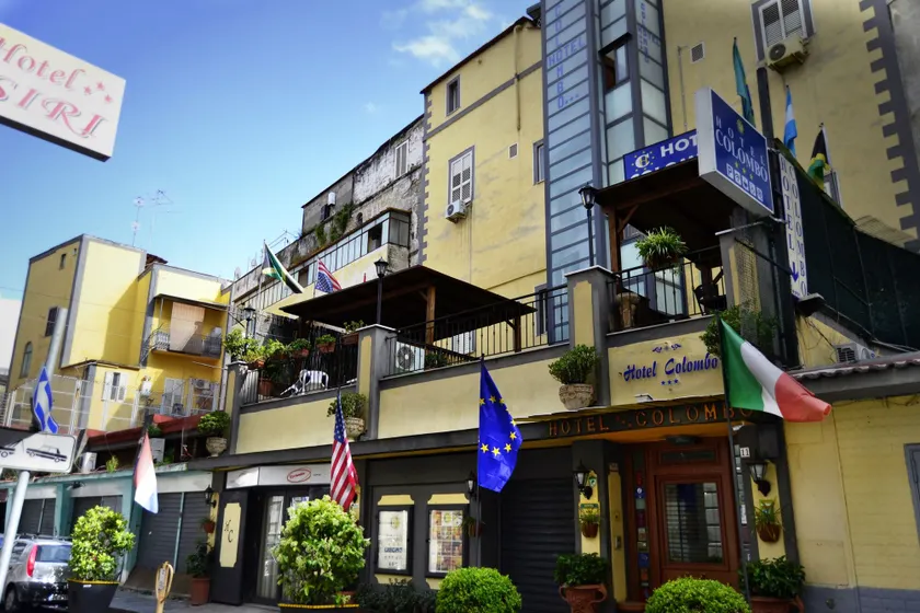 Hotel Colombo - Image 1