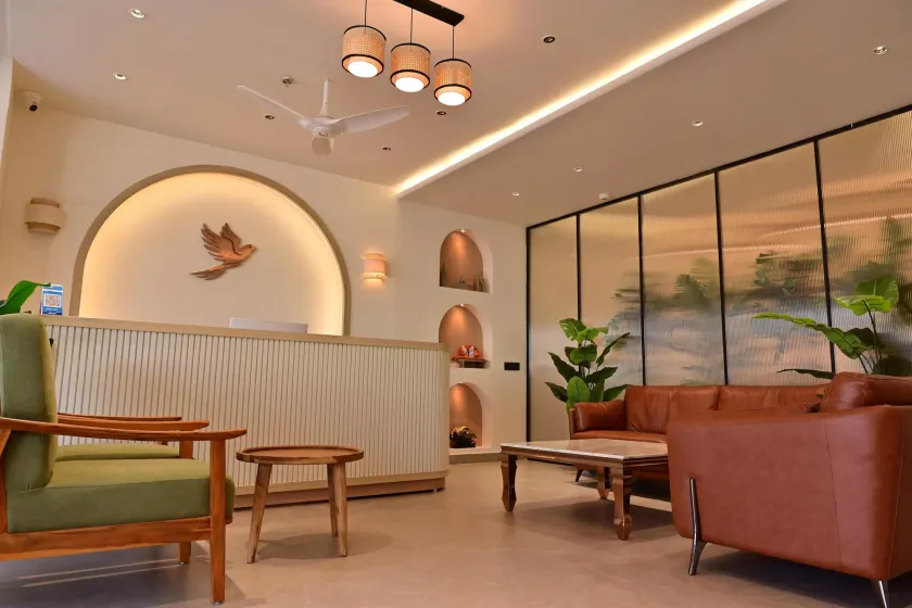 Skyden Hotel - Vestíbulo