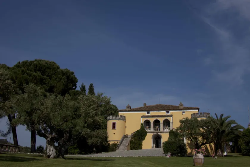 Castello di Serragiumenta - Image 1