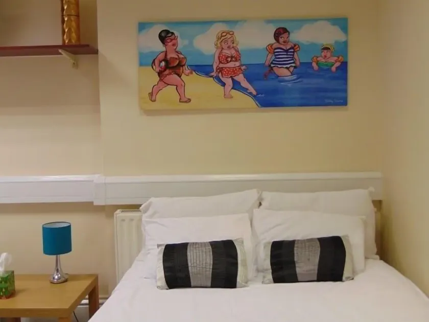 Excel Guest House - Image 1