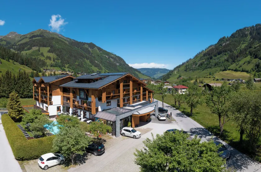 Hotel Alpina Rauris - Image 1