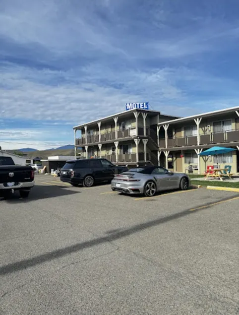 Ashcroft Motel - Image 1
