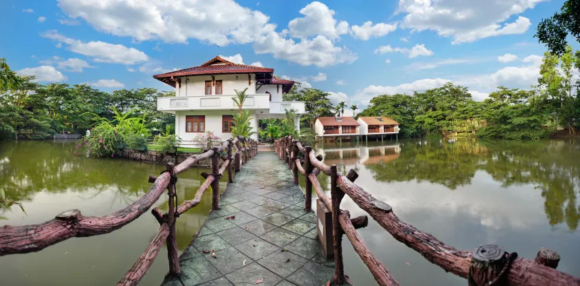 Wet Water Resort - Lakefront Retreat Near Colombo Airport - Image 1