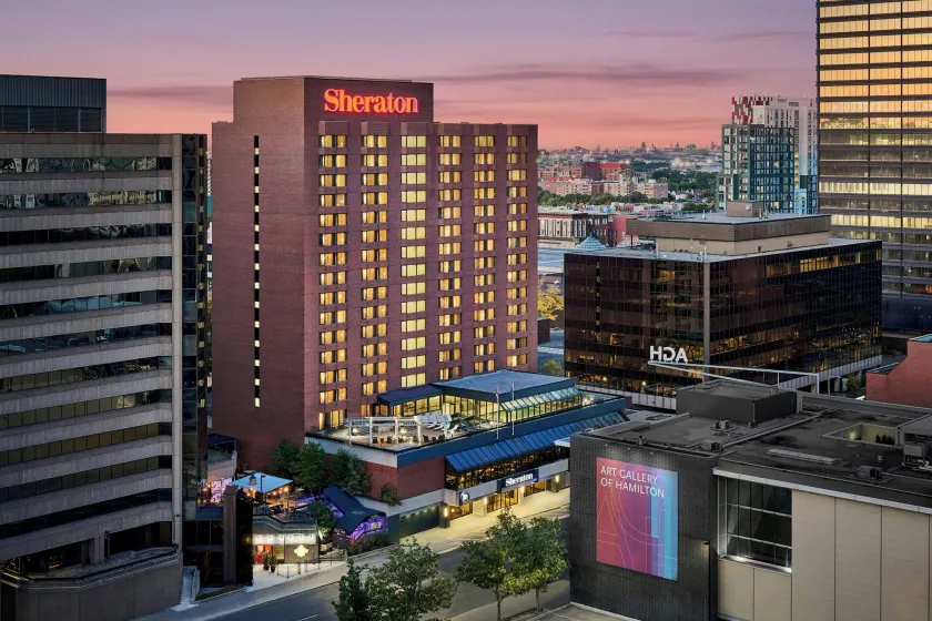 Sheraton Hamilton Hotel - Image 1