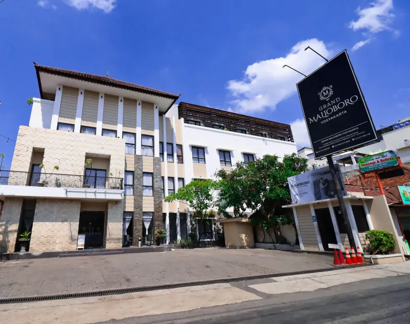 Grand Malioboro Hotel Yogyakarta - Image 1