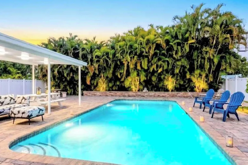 Luxe Ft Lauderdale Pool Oasis Near Airport & Beach - Image 1
