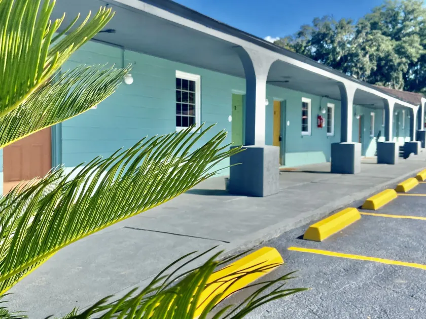 INN on 17 - Image 1