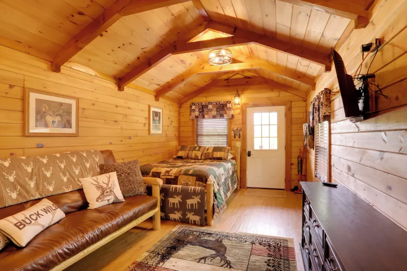 1 Mi to Current River: Cozy Studio Cabin! - Image 1