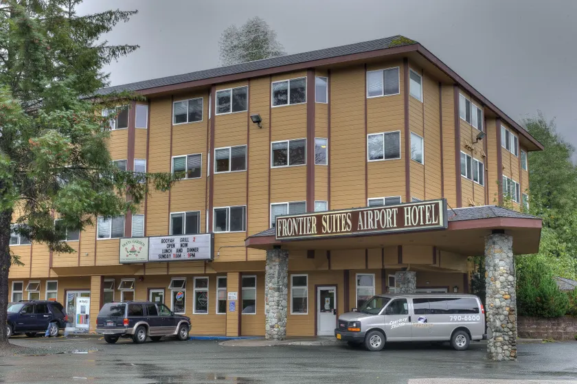 Frontier Suites Hotel in Juneau - Image 1